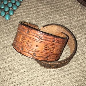 Handmade leather cuff